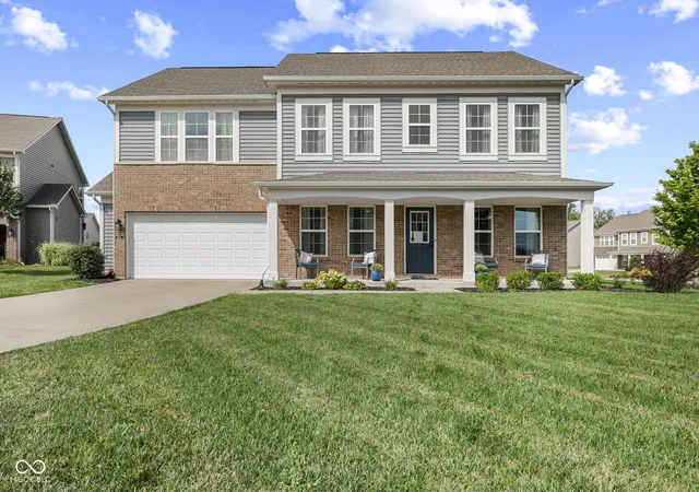 Single family home for sale at 1304 Glen Cyn Dr, Greenwood, IN 46143 | MLS# 22125364 | Listing updated on 2026-09-15
