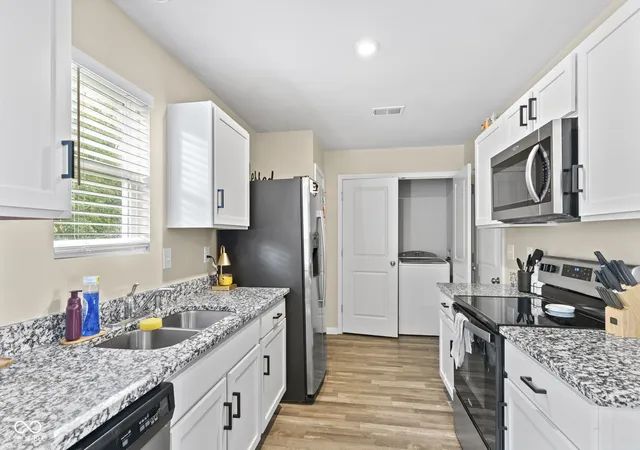 Photo 4 of Single family home for sale at 161 Bowles Cir, Austin, IN 47102 | MLS# 22125393 | Listing updated on 2026-09-12