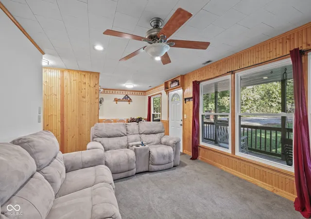Photo 2 of Single family home for sale at 6983 Lemur Dr, Nineveh, IN 46164 | MLS# 22125398 | Listing updated on 2026-09-25