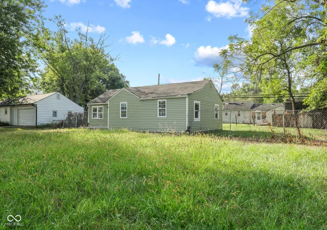 Photo 3 of Single family home for sale at 4705 Prospect St, Indianapolis, IN 46203 | MLS# 22125399 | Listing updated on 2026-09-11