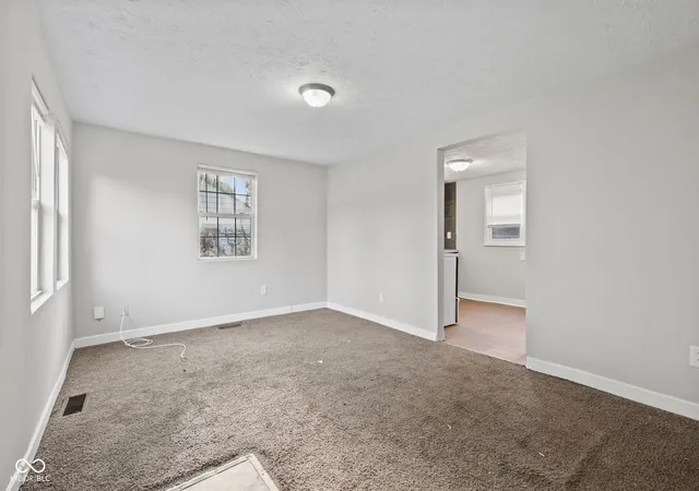 Photo 4 of Single family home for sale at 4705 Prospect St, Indianapolis, IN 46203 | MLS# 22125399 | Listing updated on 2026-10-20