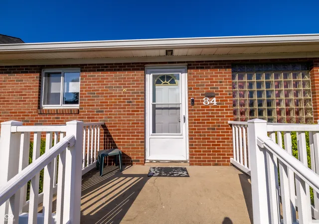 Photo 4 of Sale Pending at 84 S 7th Avenue, Beech Grove, IN 46107 | MLS# 22125401 | Listing updated on 2026-09-25