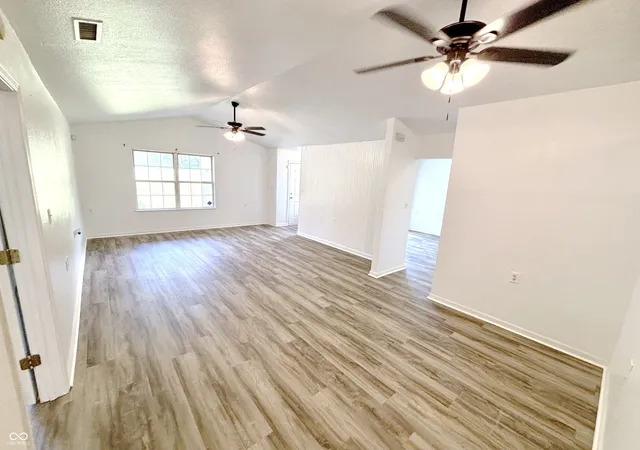 Photo 4 of Condo for sale at 10954 Cape Coral Ln, Indianapolis, IN 46229 | MLS# 22125415 | Listing updated on 2026-09-12