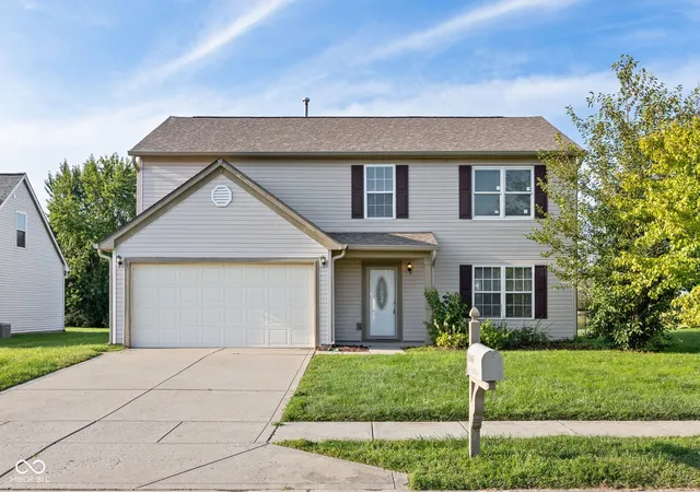Single family home for sale at 11836 Valley Crk N Dr, Indianapolis, IN 46229 | MLS# 22125426