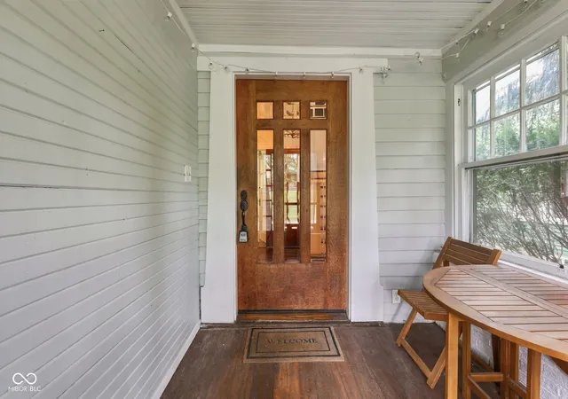Photo 3 of Single family home for sale at 6654 N College Ave, Indianapolis, IN 46220 | MLS# 22125442 | Listing updated on 2026-10-06