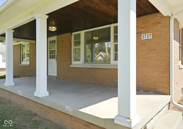 Photo 2 of Single family home for sale at 3737 S Meridian St, Indianapolis, IN 46217 | MLS# 22125455 | Listing updated on 2026-09-22