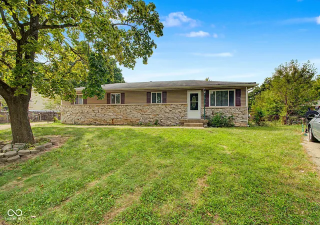 Photo 1 of Single family home for sale at 2316 Herod Ct, Indianapolis, IN 46229 | MLS# 22125469 | Listing updated on 2026-09-10
