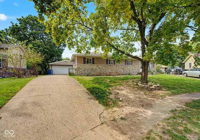 Photo 3 of Single family home for sale at 2316 Herod Ct, Indianapolis, IN 46229 | MLS# 22125469 | Listing updated on 2026-09-10