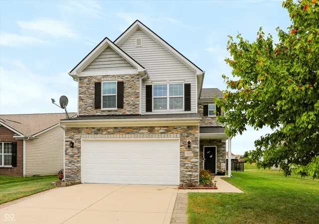 Photo 1 of Single family home for sale at 3392 Roundlake Ln, Whitestown, IN 46075 | MLS# 22125482 | Listing updated on 2026-09-25