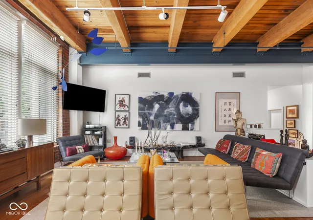 Photo 4 of Condo for sale at 430 N Park Ave #104, Indianapolis, IN 46202 | MLS# 22125496 | Listing updated on 2026-09-11