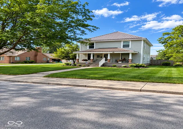 Photo 2 of Single family home for sale at 316 S Independence St, Tipton, IN 46072 | MLS# 22125504 | Listing updated on 2026-09-30
