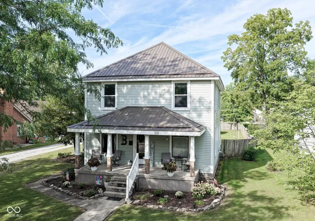 Photo 3 of Single family home for sale at 316 S Independence St, Tipton, IN 46072 | MLS# 22125504 | Listing updated on 2026-09-30