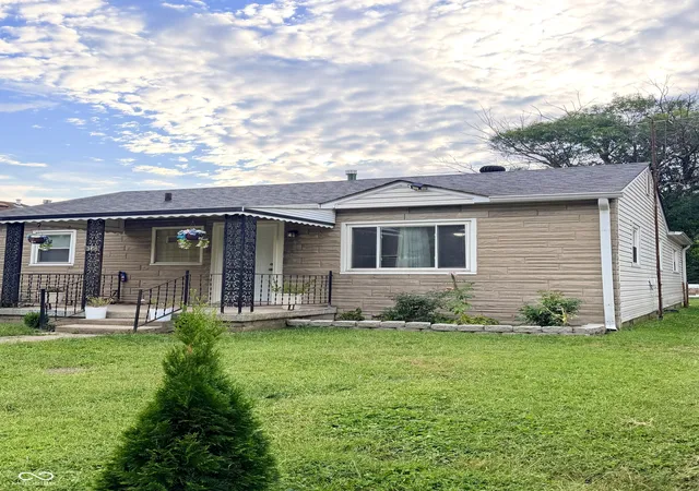 Photo 1 of Single family home for sale at 368 S Taft Ave, Indianapolis, IN 46241 | MLS# 22125512 | Listing updated on 2026-10-06