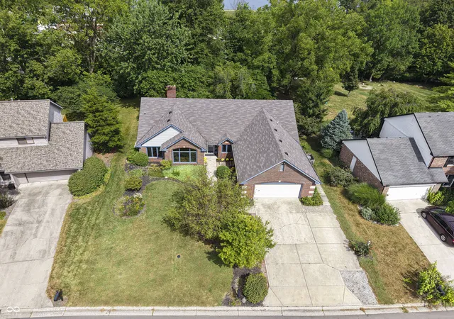 Photo 1 of Single family home for sale at 620 Heatherwood Ct, Noblesville, IN 46062 | MLS# 22125523 | Listing updated on 2026-09-26