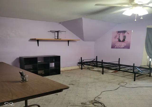 Photo 3 of Single family home for sale at 6 W State Rd 58, Edwardsport, IN 47528 | MLS# 22125534 | Listing updated on 2026-09-12