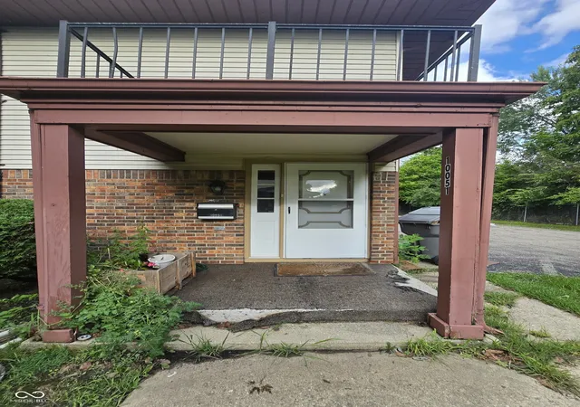 Photo 2 of Single family home for sale at 10051 Penrith Dr, Indianapolis, IN 46229 | MLS# 22125549 | Listing updated on 2026-09-14