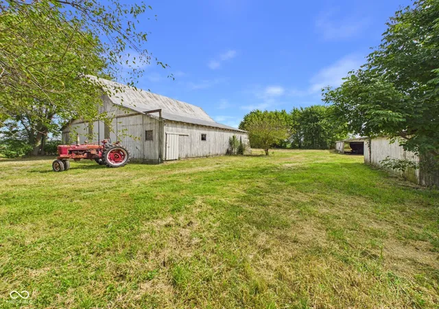 Photo 3 of Land for sale at 0 W 100 South, Anderson, IN 46011 | MLS# 22125559 | Listing updated on 2026-09-13