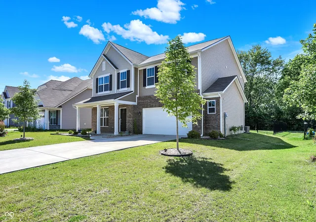 Photo 2 of Single family home for sale at 4744 Bethel Crk Blvd, Indianapolis, IN 46239 | MLS# 22125560 | Listing updated on 2026-09-11