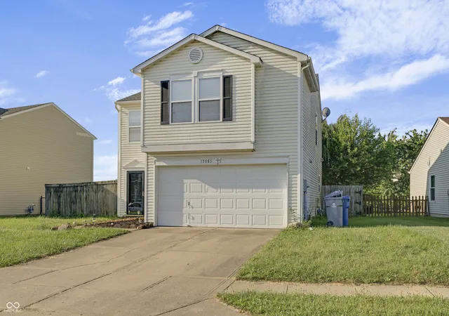 Photo 2 of Single family home for sale at 15085 Fawn Holw Ln, Noblesville, IN 46060 | MLS# 22125565 | Listing updated on 2026-09-11