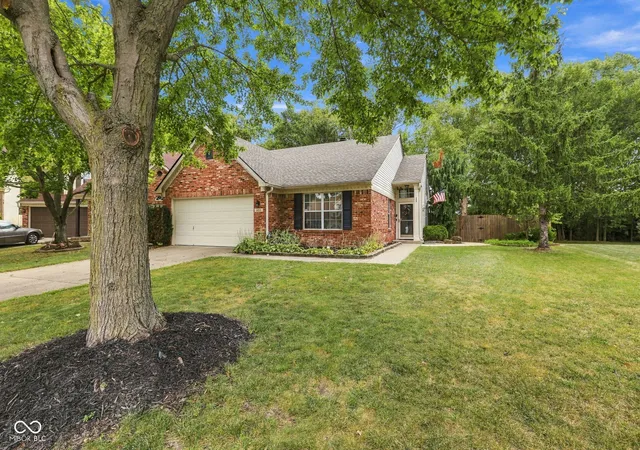 Photo 1 of Sale Pending at 5105 Hawks Crescent Ct, Indianapolis, IN 46254 | MLS# 22125572 | Listing updated on 2026-09-15