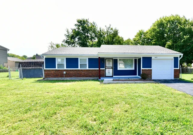 Photo 1 of Sale Pending at 9457 Burrwood Crk, Indianapolis, IN 46235 | MLS# 22125578 | Listing updated on 2026-09-24