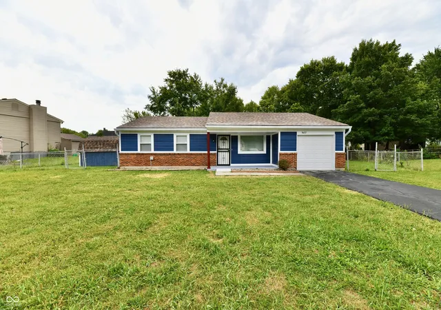 Photo 2 of Sale Pending at 9457 Burrwood Crk, Indianapolis, IN 46235 | MLS# 22125578 | Listing updated on 2026-09-24