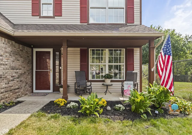 Photo 2 of Single family home for sale at 17480 Dalton Ct, Noblesville, IN 46062 | MLS# 22125579 | Listing updated on 2026-09-13