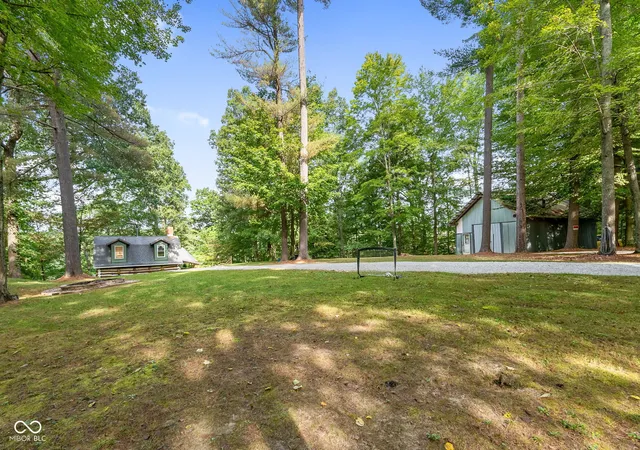 Photo 2 of Single family home for sale at 4060 Middle Patton Park Rd, Martinsville, IN 46151 | MLS# 22125698 | Listing updated on 2026-09-15