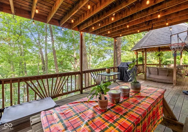 Photo 3 of Single family home for sale at 4060 Middle Patton Park Rd, Martinsville, IN 46151 | MLS# 22125698 | Listing updated on 2026-09-15