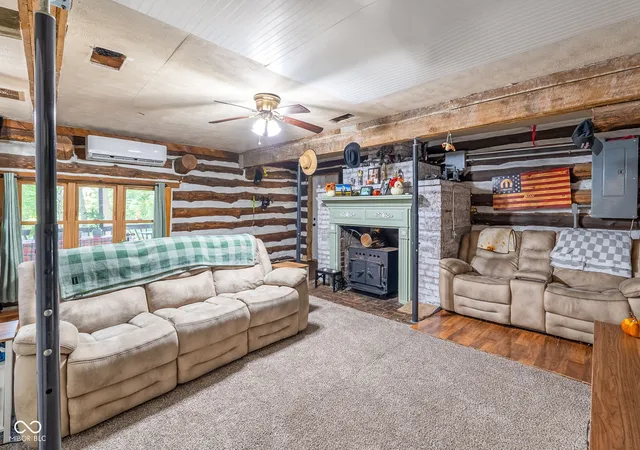 Photo 3 of Single family home for sale at 4060 Middle Patton Park Rd, Martinsville, IN 46151 | MLS# 22125698 | Listing updated on 2026-09-15