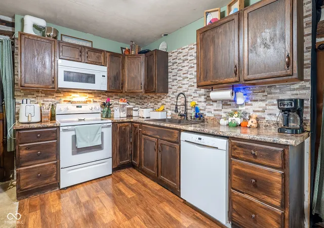 Photo 4 of Single family home for sale at 4060 Middle Patton Park Rd, Martinsville, IN 46151 | MLS# 22125698 | Listing updated on 2026-09-15