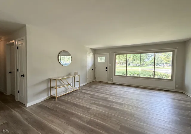 Photo 3 of Single family home for sale at 4655 Earlham Dr, Indianapolis, IN 46227 | MLS# 22125702 | Listing updated on 2026-10-22