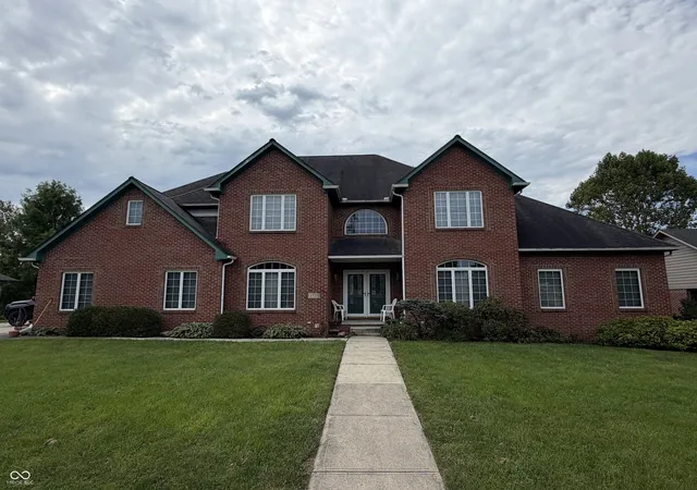 Single family home for sale at 1519 E Alto Rd, Kokomo, IN 46902 | MLS# 22125735