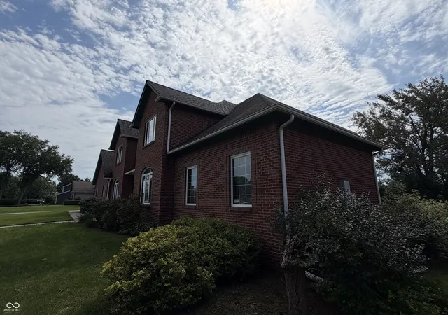 Photo 3 of Single family home for sale at 1519 E Alto Rd, Kokomo, IN 46902 | MLS# 22125735 | Listing updated on 2026-09-17