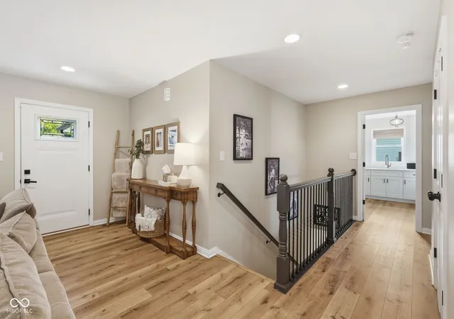Photo 4 of Single family home for sale at 1043 Shadowlawn Ave, Greencastle, IN 46135 | MLS# 22125753 | Listing updated on 2026-09-15