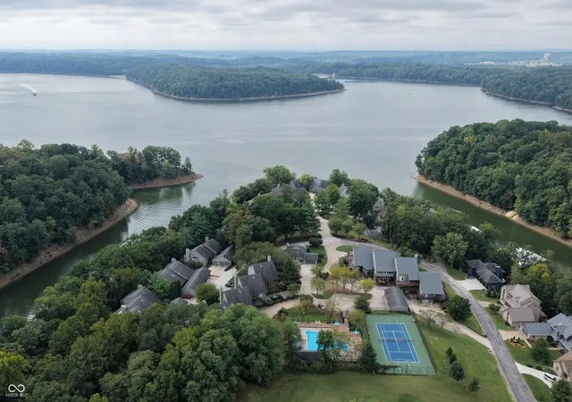 Photo 30 of Condo for sale at 9531 S Harbour Pointe Dr, Bloomington, IN 47401 | MLS# 22125755 | Listing updated on 2026-10-01