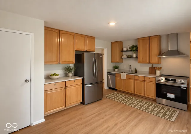 Photo 4 of Single family home for sale at 9508 Pepperidge Dr, Indianapolis, IN 46235 | MLS# 22125771 | Listing updated on 2026-10-14