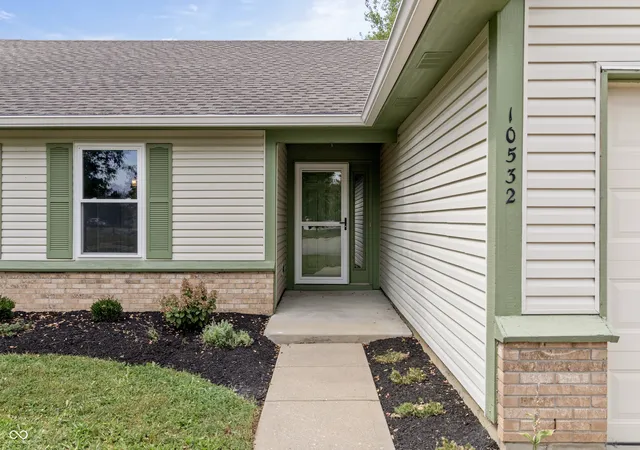 Photo 3 of Single family home for sale at 10532 Cress Ct, Noblesville, IN 46060 | MLS# 22125797 | Listing updated on 2026-09-23