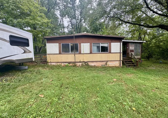 Photo 2 of Manufactured home for sale at 4792 Cunot Cataract, Poland, IN 47868 | MLS# 22125803 | Listing updated on 2026-10-05