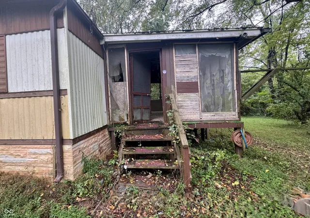 Photo 3 of Manufactured home for sale at 4792 Cunot Cataract, Poland, IN 47868 | MLS# 22125803 | Listing updated on 2026-10-05