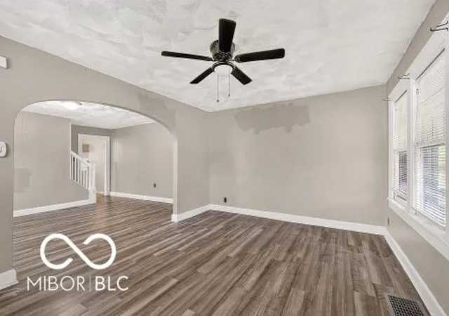 Photo 3 of House for sale at 1011 W 29th Street, Indianapolis, IN 46208 | MLS# 22125807 | Listing updated on 2026-10-27