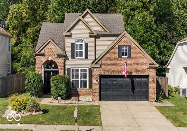 Photo 1 of Single family home for sale at 11190 Ruckle St, Carmel, IN 46032 | MLS# 22125813 | Listing updated on 2026-09-15