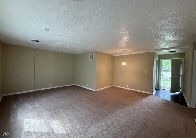 Photo 3 of Sale Pending at 3225 E 42nd Street, Indianapolis, IN 46205 | MLS# 22125814 | Listing updated on 2026-09-14