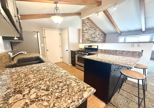 Photo 3 of Single family home for sale at 712 N Campbell St, Crawfordsville, IN 47933 | MLS# 22125834 | Listing updated on 2026-09-13