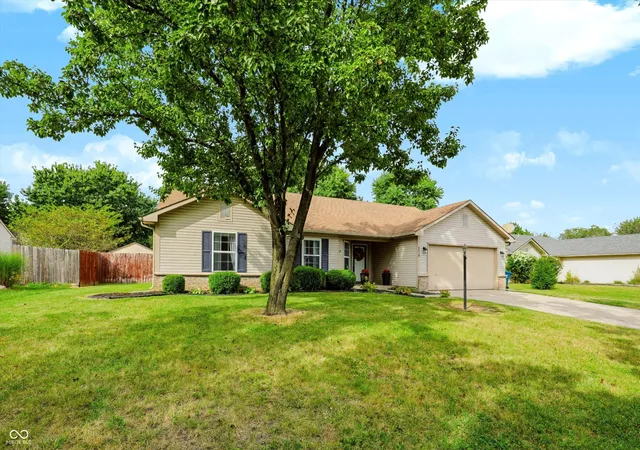 Photo 2 of Sale Pending at 5218 Gateway Ave, Noblesville, IN 46062 | MLS# 22125837 | Listing updated on 2026-09-25