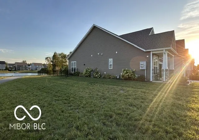 Photo 3 of Sale Pending at 6027 Bunton Dr, Indianapolis, IN 46237 | MLS# 22125856 | Listing updated on 2026-09-25