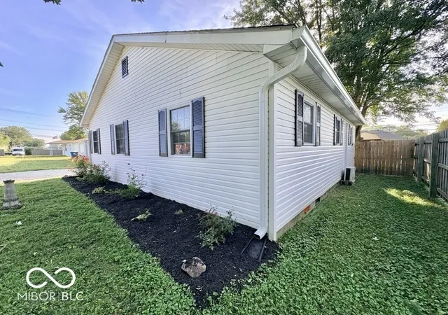 Single family home for sale at 5717 N Clover Maple Dr, Fairland, IN 46126 | MLS# 22125872 | Listing updated on 2026-09-15