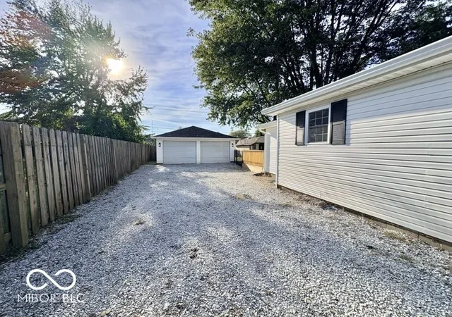 Single family home for sale at 5717 N Clover Maple Dr, Fairland, IN 46126 | MLS# 22125872 | Listing updated on 2026-09-15