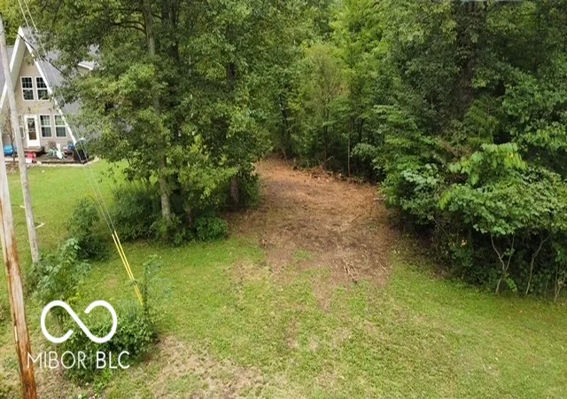 Photo 3 of Sale Pending at 19553 E Lake Site Dr, Hope, IN 47246 | MLS# 22125880 | Listing updated on 2026-09-22
