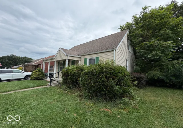 Photo 1 of Single family home for sale at 3000 Sheridan St, Anderson, IN 46016 | MLS# 22125882 | Listing updated on 2026-09-21